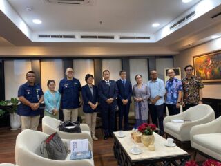 FEMA IPB University dan China Agricultural University Bahas Kolaborasi Koperasi Desa dan Rural CEO dengan Menteri Koperasi RI