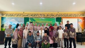 Prof. Muzdalifah Muhammadong Pimpin IMMIM Putri, IAI Rawa Aopa Apresiasi dengan Doakan Kesuksesan